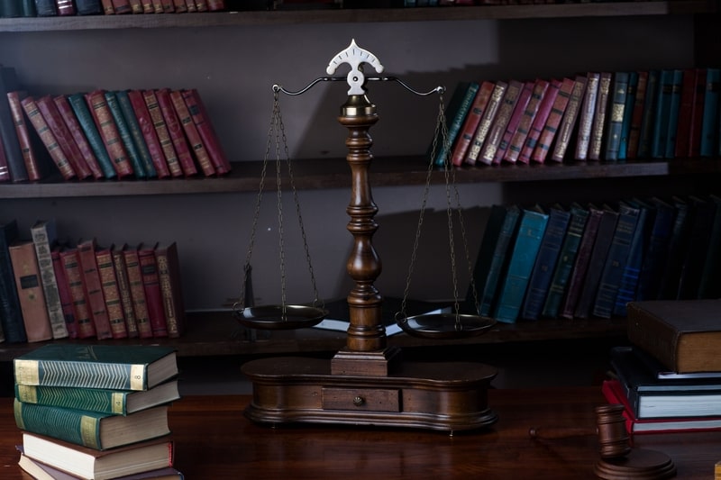 裁判所4