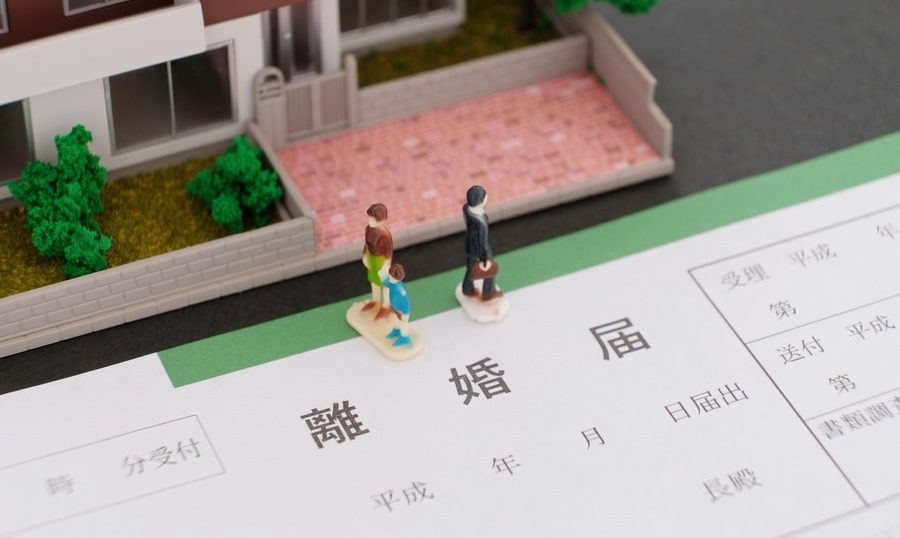 離婚後 子供の戸籍を父親に残すメリット 再婚時の注意点を解説 氏名変更相談センター